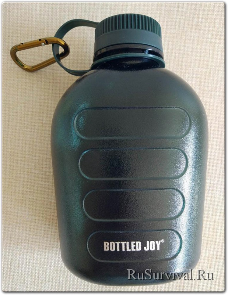 Крепкая фляга для воды Bottled Joy 1L